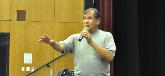 Running legend Billy Mills visits MVHS