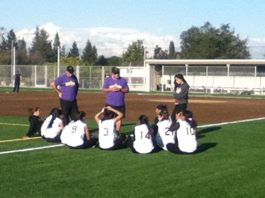 Girls softball: Walkoff win against Palo Alto