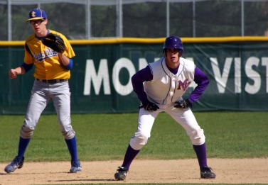 Baseball loses 7-1 to strong Santa Clara pitching and defense