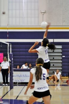 Varsity girls volleyball toughs it out against Mountain View