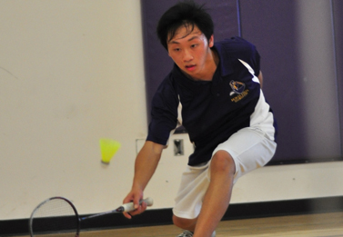 Badminton beats Gunn with close win