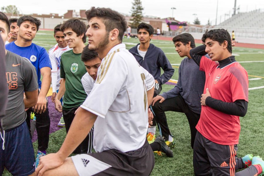 Boys soccer: Team aims for a successful season with new coach