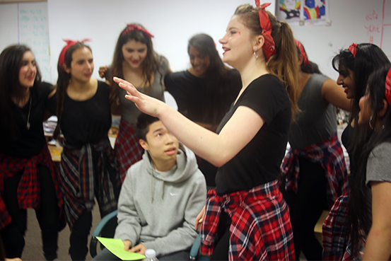 Variations junior Alice Tsvinev takes over the melody in End of Time by Beyoncé, singing to junior Steven Zhang.