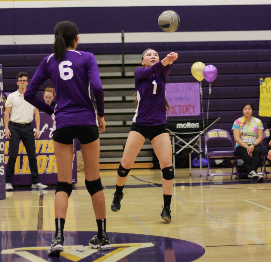 Girls volleyball: Victory at senior night confirms undefeated league record