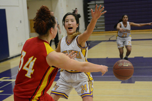 Girls basketball: Team trails behind dominant Mills HS