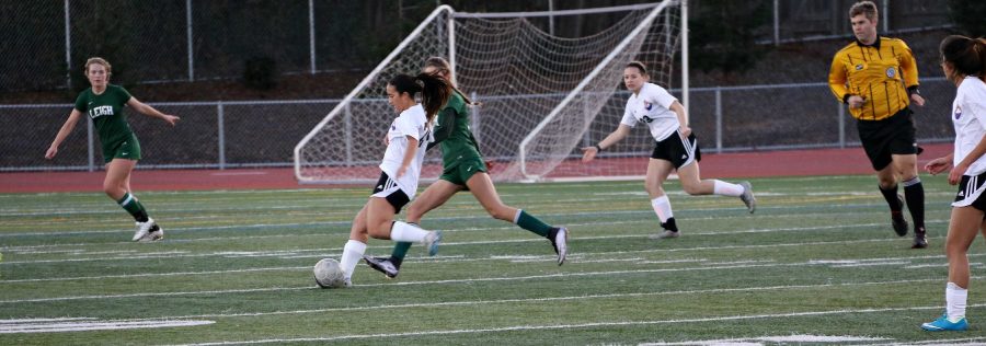 Girls soccer: Team suffers 3-1 loss to Leigh HS