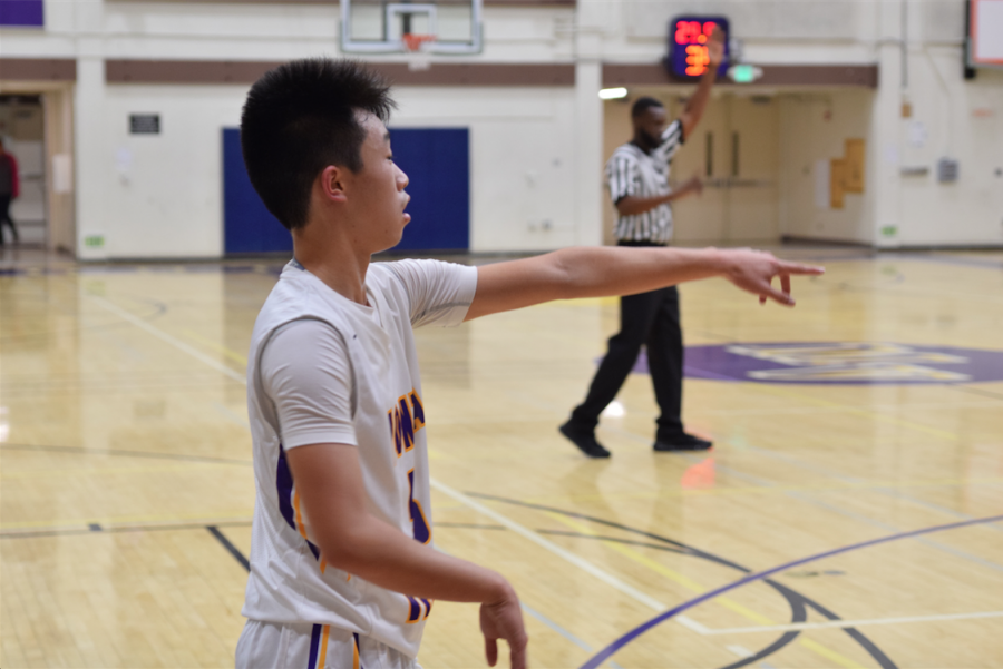Liveblog: Boys basketball vs. The Harker School
