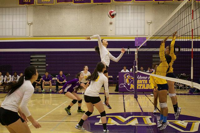 Girls volleyball: Team begins season with two home wins