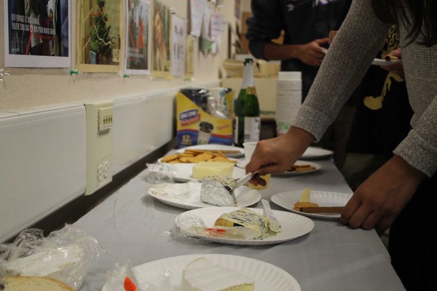 French Honor Society hosts annual Fête du Fromage