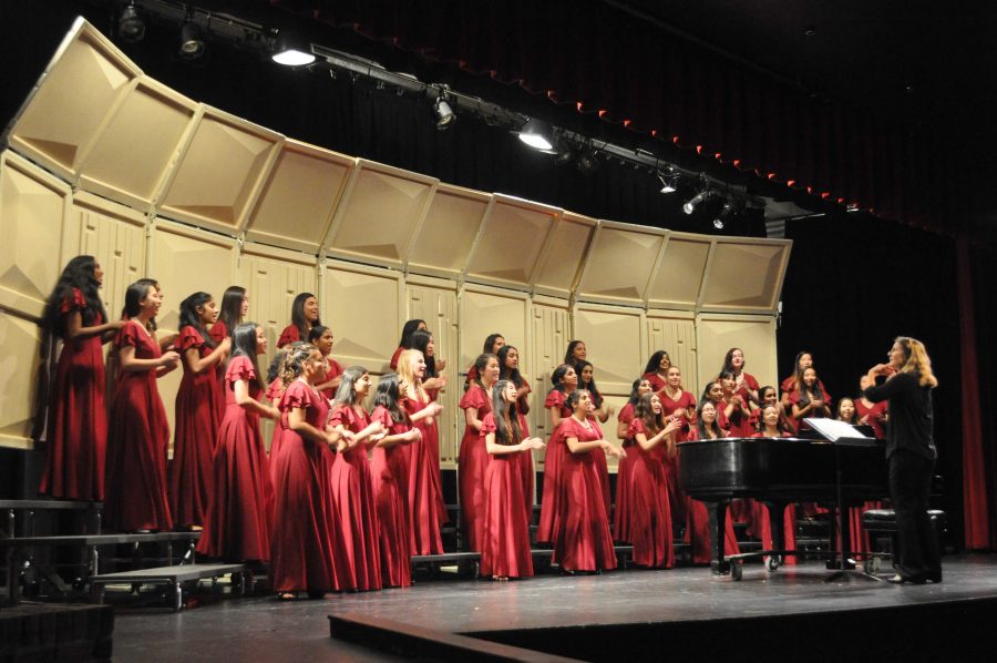 FUHSD choirs gather for intra-district concert