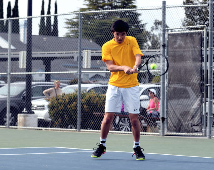 Photo gallery: Boys tennis sweeps Menlo-Atherton HS and Los Gatos HS