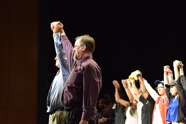 Last year’s performances of MVHS’ Saturday Night Live were showcased on 
Sept. 30 and Oct. 1. Photo by Ilena Peng. 