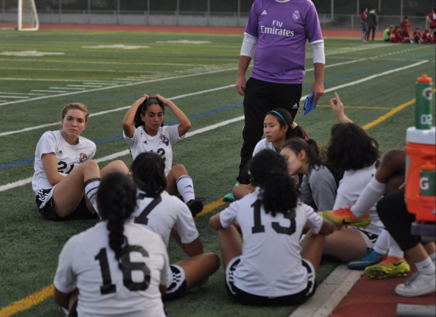 Girls soccer: Team falls to Fremont in final minutes