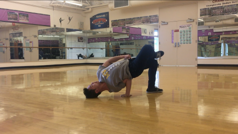 Urban Soul Movement: A member and some of his favorite moves