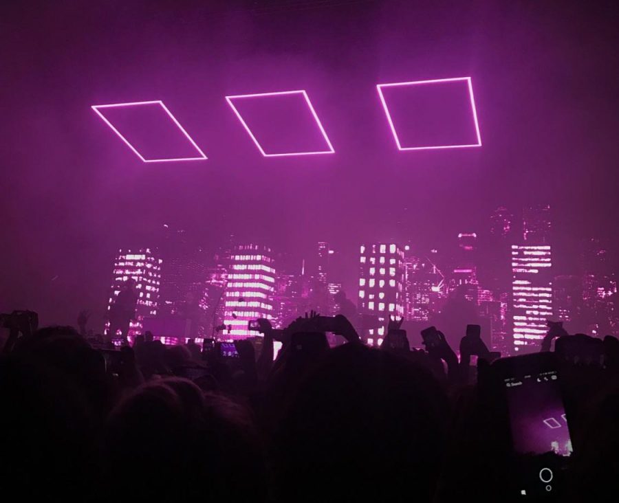 Photo+from+The+1975+concert