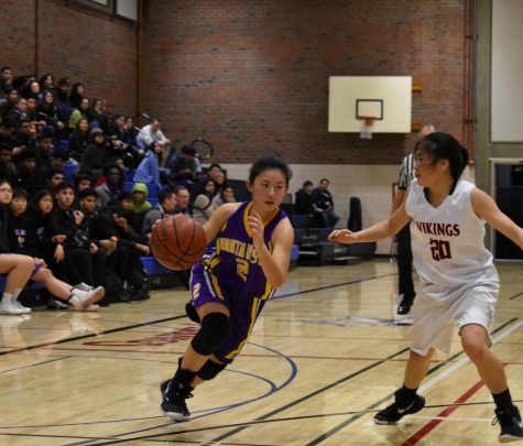 MVHS basketball teams lose intense matchups against Lynbrook HS