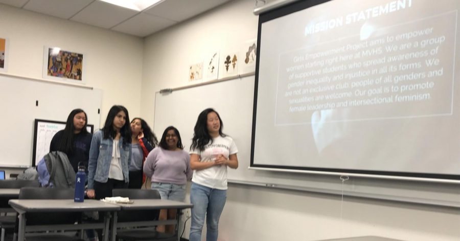 GEP officer team presents the clubs mission statement at the clubs interest meeting. Photo by Swara Tewari.