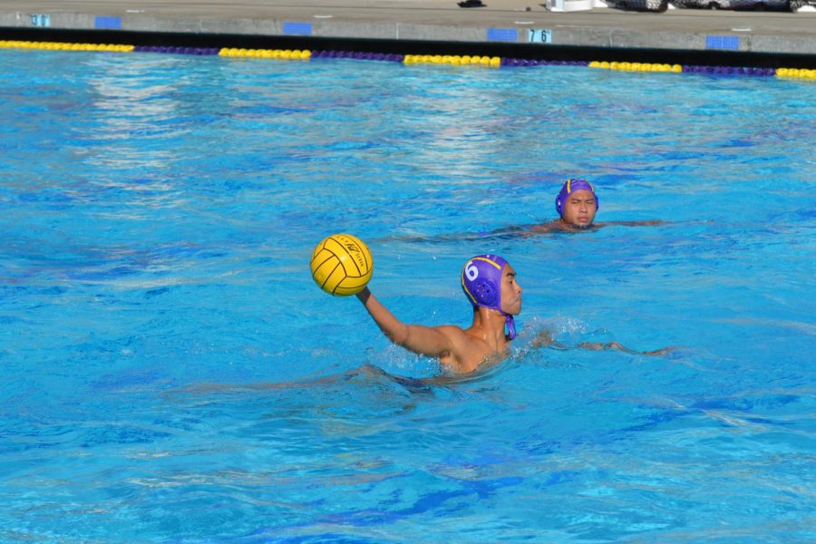 Junior Jeff Shen looks to pass the ball to a teammate.