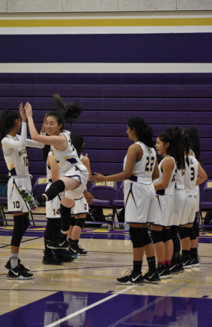 MVHS girls basketball defeats Santa Clara HS