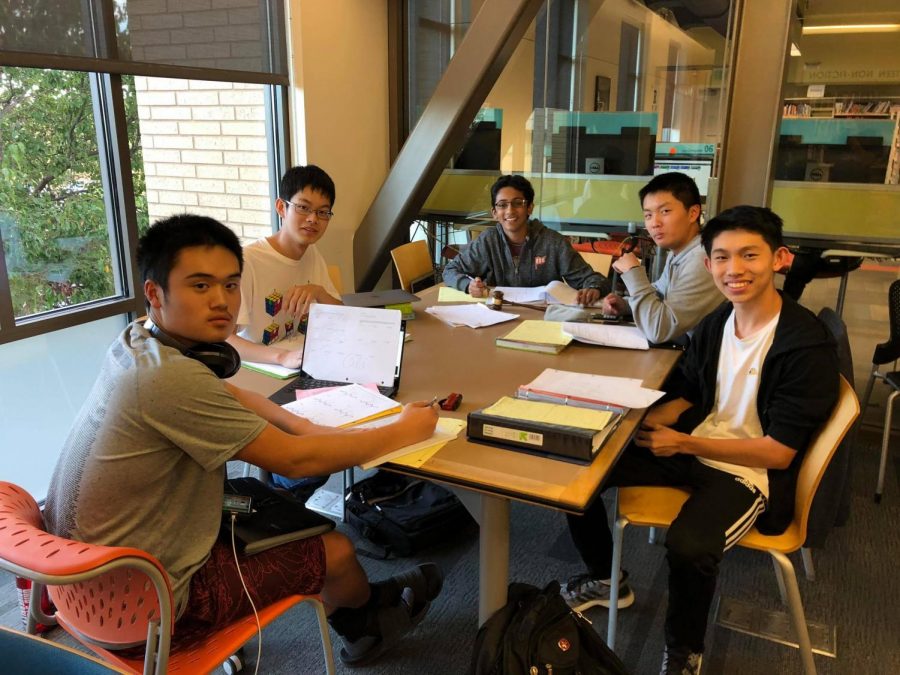Senior Tae Kyu Kim studies with his friends for an upcoming AP Calculus BC test. 