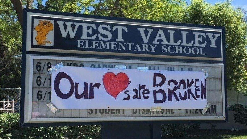 West+Valley+Elementary+School+parents+and+students+were+shocked+after+every+staff+member+was+reassigned.