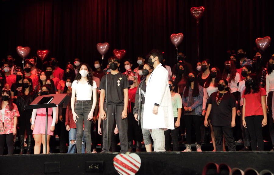 MVHS Choir sings in their Valentines Day Concert on Feb. 16, 2022.