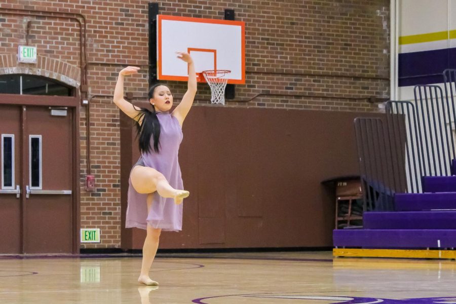 Sophomore Alyssa Yang performs a self-choreographed solo to “Lilac Wine” by Nina Simone. 