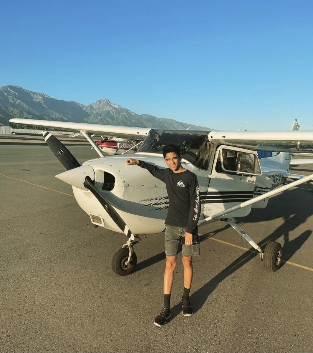 Ilan Garcia poses with Cessna 172R Skyhawk
