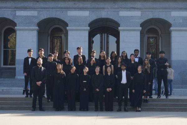 The MVHS Chamber Orchestra stands in front of the California State Capitol.
Photo courtesy of John Gilchrist | Used with permission