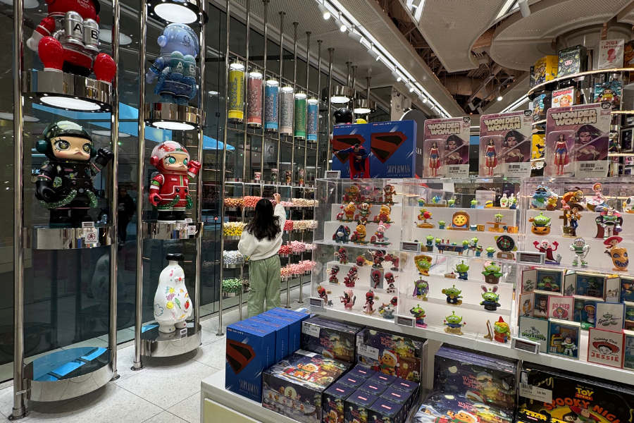 Customers browse at the Popmart blind box store at Westfield Valley Fair in Santa Clara, CA. Photo by Jie Yao | Used with permission