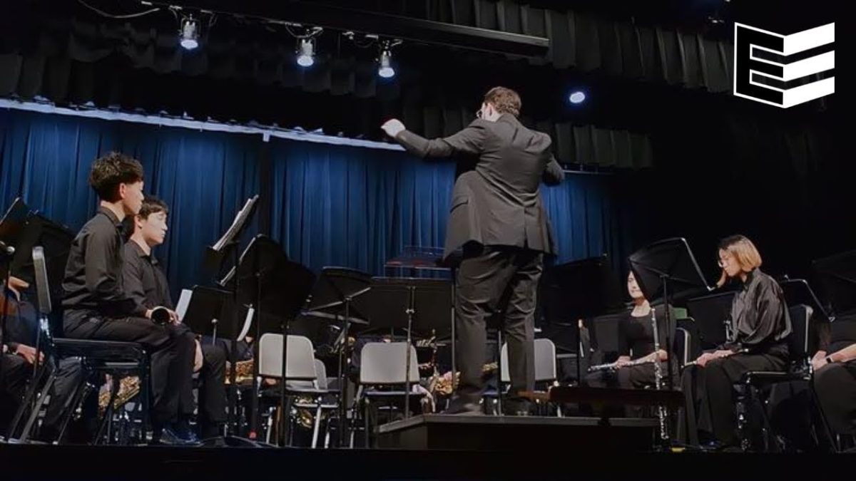 Band holds KMS exchange concert in the auditorium