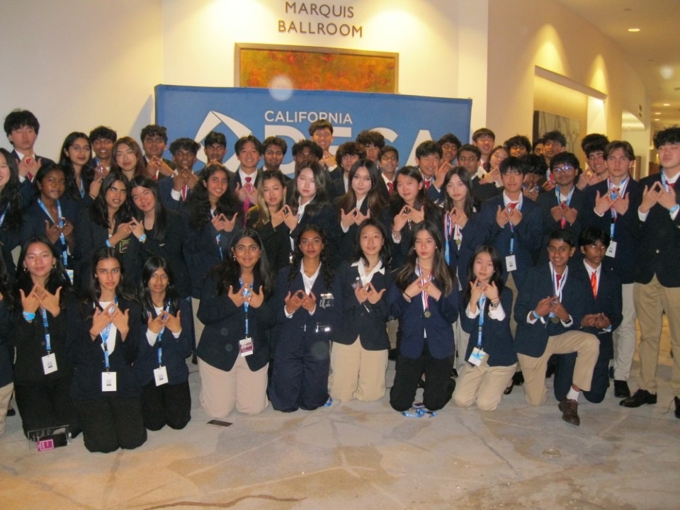 MVHS DECA poses on the last day of SCDC. Photo courtesy of Siddarth Kambhampati | Used with permission