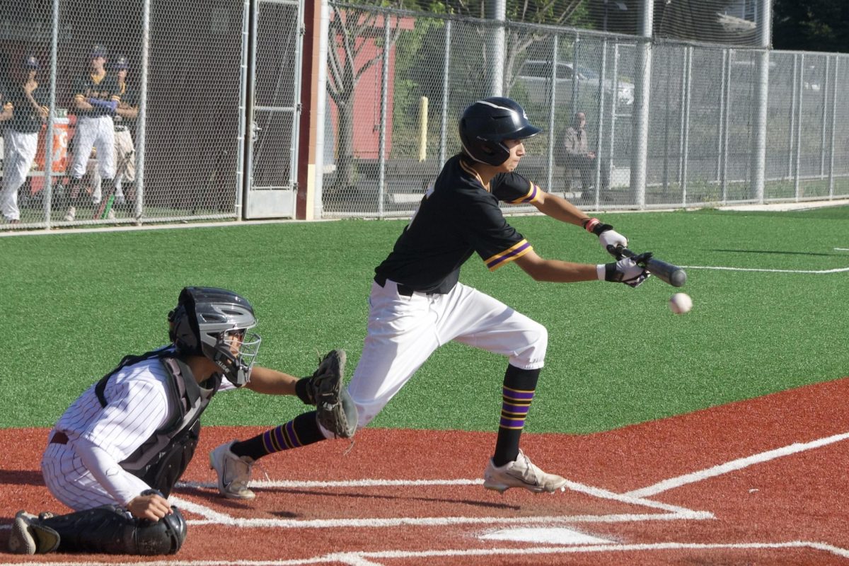A loaded-up base in the last inning leads to MVHS’s loss