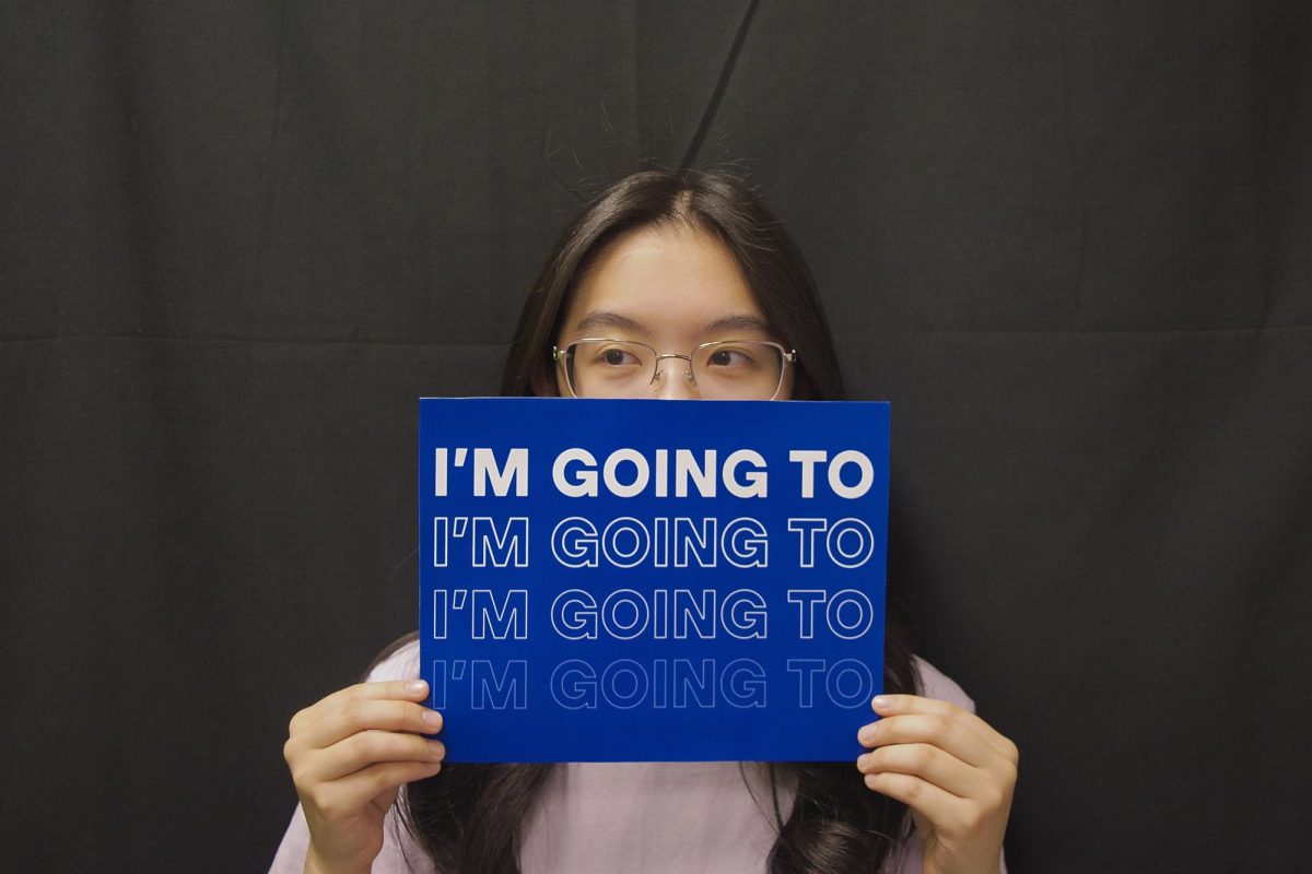 Many students have already decided where they are going to college. However, not all have decided whether or not to share their decision. Photo | Elizabeth Yang
