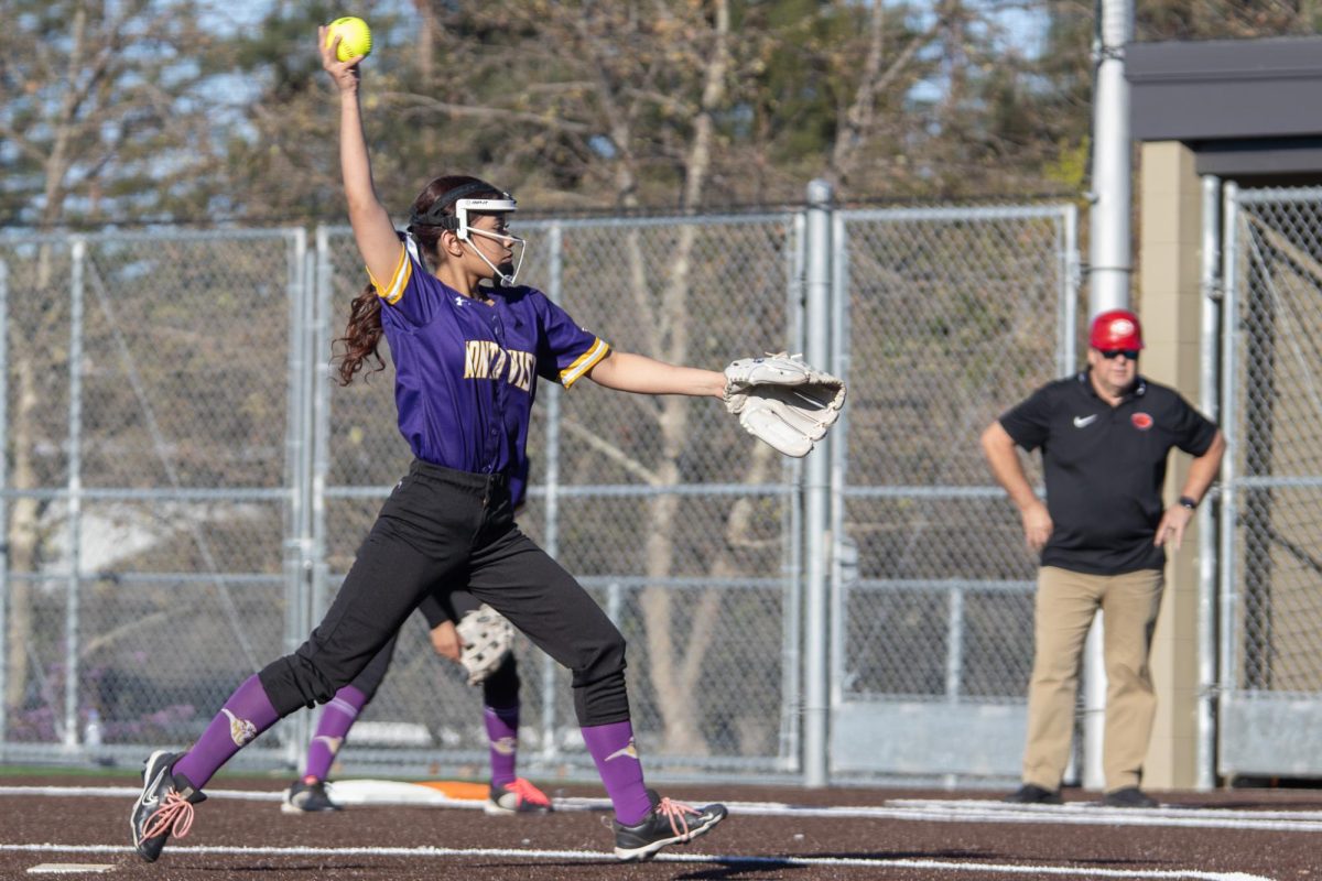 Junior and pitcher Luciana Atwell Gonzalez pitches the ball. Photo | Juju Ling
